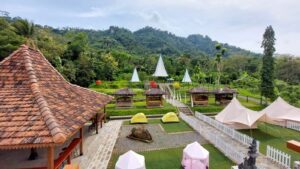 Tempat camping di Borobudur